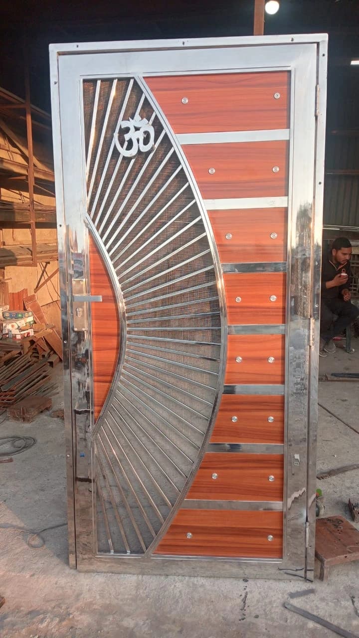 Om Radiant Gate